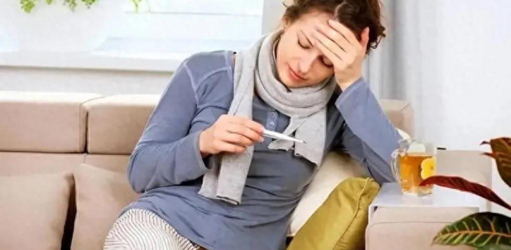 “狡猾“的甲流！醫(yī)生再三叮囑：若持續(xù)出現(xiàn)4大癥狀，或是已中招