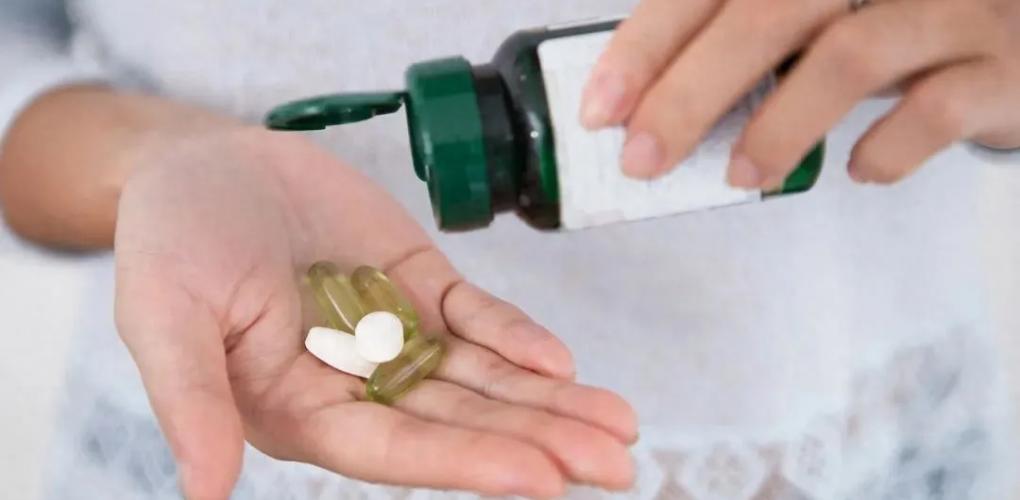醫(yī)生提醒：吃完藥的甲流患者，最好別做這幾件事，容易害了自己！