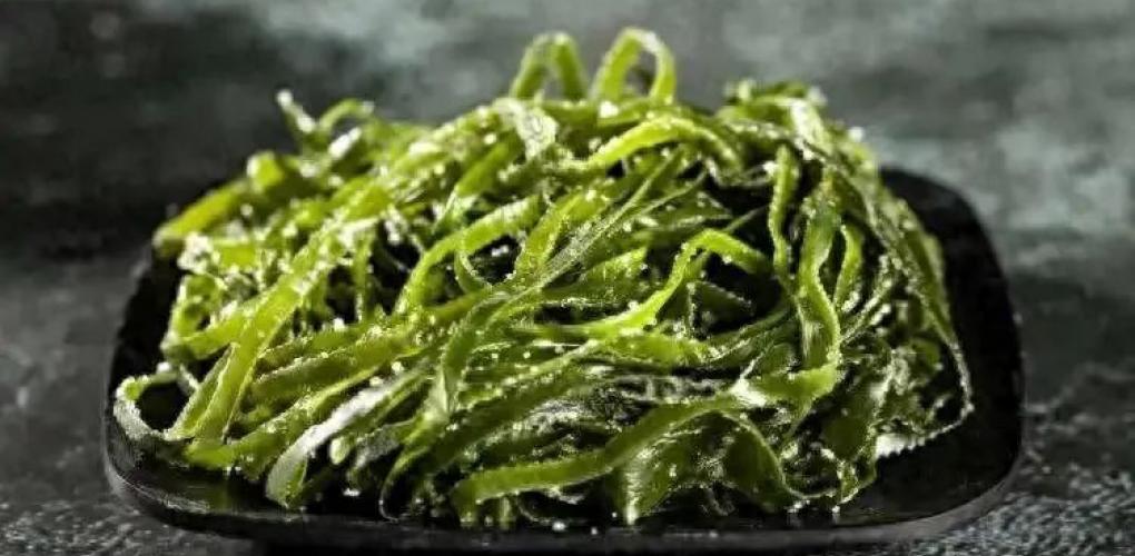 醫(yī)生研究發(fā)現(xiàn)：老人若經(jīng)常吃海帶，用不了一年，身體或有3大改善