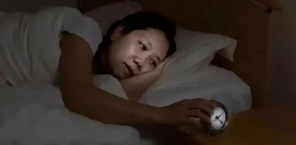 半夜 “容易醒”的人，八成是身體這2處堵住了！醫(yī)生：趁早就醫(yī)！
