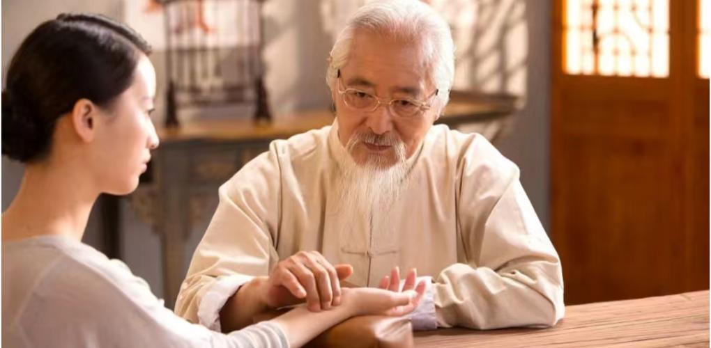 中醫(yī)視角下的鼻竇炎：認識與應(yīng)對