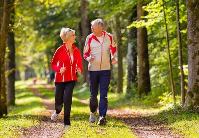 年齡越大越要少鍛煉？醫(yī)生建議：年過60歲，盡量避免6種減壽行為