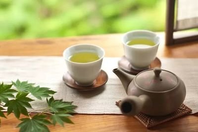 心梗是喝茶喝出來(lái)的？醫(yī)生：即使是鐵打的心臟，這4種茶也要少喝